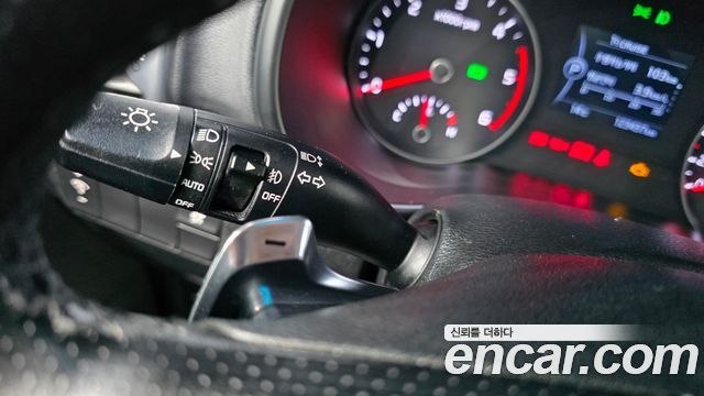 Kia Sportage 2018 — photo 16