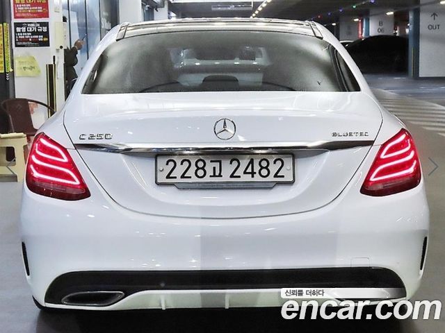 Mercedes-Benz C-Class 2015 — photo 5