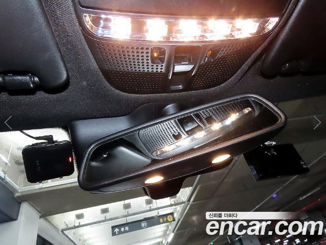 Mercedes-Benz C-Class 2015 — photo 16