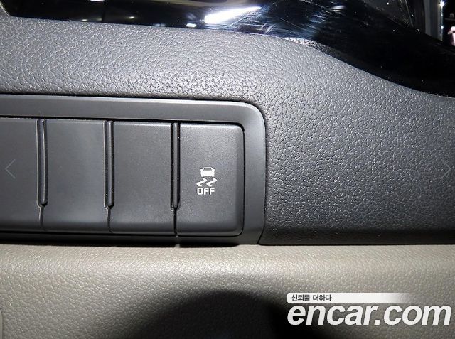 Kia Canival 2017 — photo 14