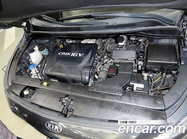 Kia Canival 2017 — photo 19