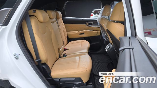 Kia Sorento 2021 — photo 18