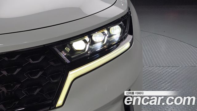 Kia Sorento 2021 — photo 8