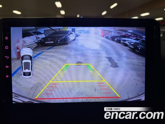Hyundai Staria 2022 — photo 14