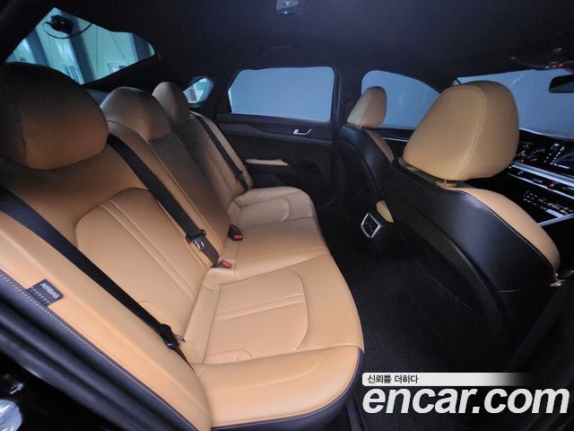 Kia K5 2023 — photo 11