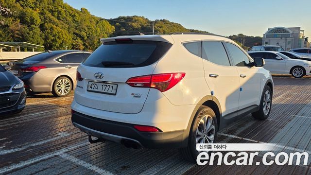 Hyundai Santafe 2014 — photo 2