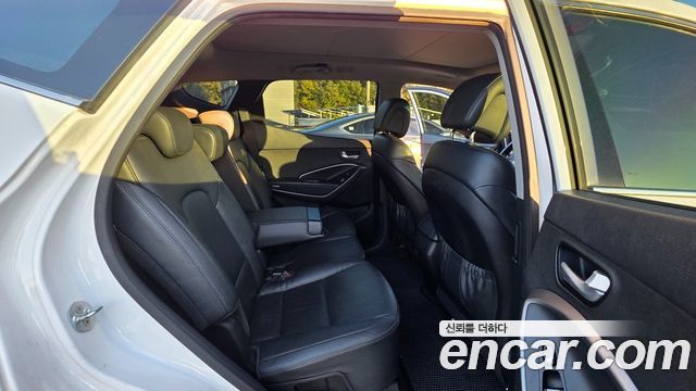 Hyundai Santafe 2014 — photo 11