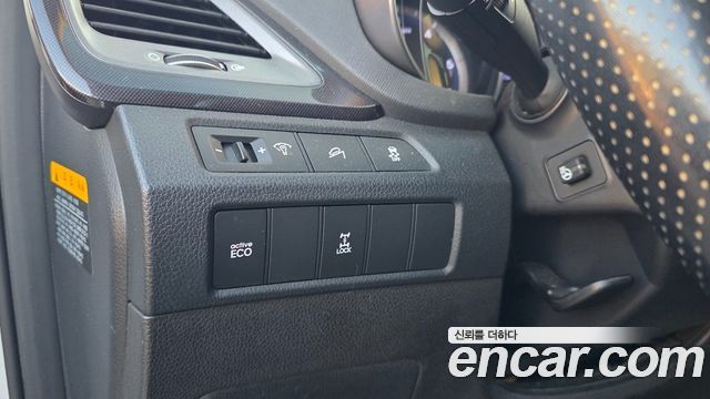 Hyundai Santafe 2014 — photo 18