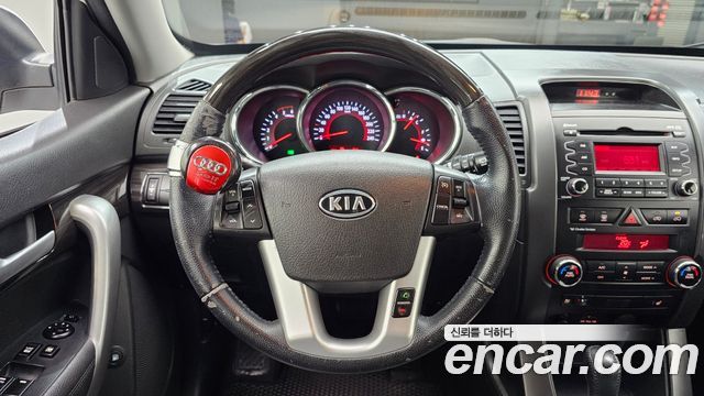 Kia Sorento 2011 — photo 13