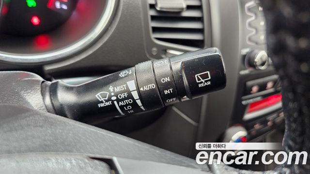 Kia Sorento 2011 — photo 17