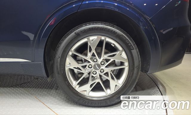 Genesis GV70 2022 — photo 7
