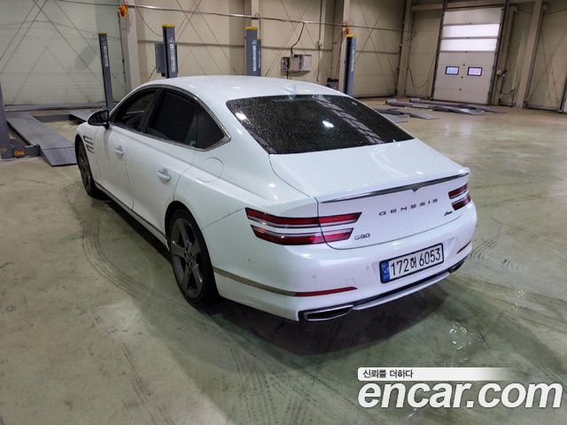 Genesis G80 2022 — photo 5