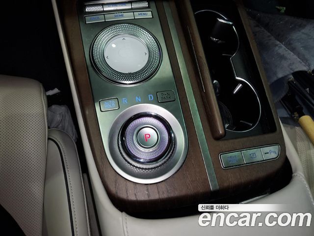 Genesis G80 2022 — photo 9