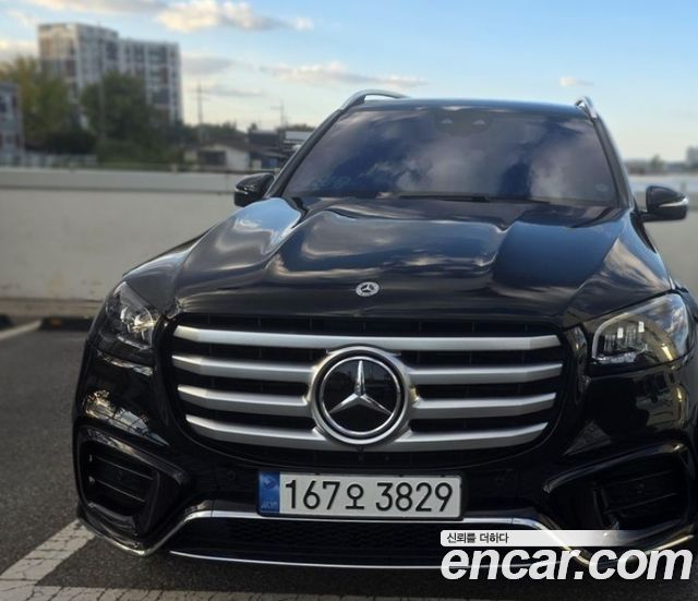 Mercedes-Benz GLS-Class 2024 — photo 1
