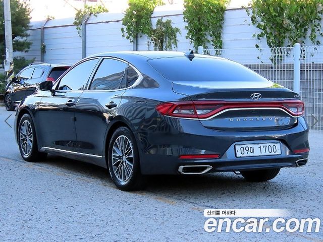 Hyundai Grandeur 2018 — photo 3