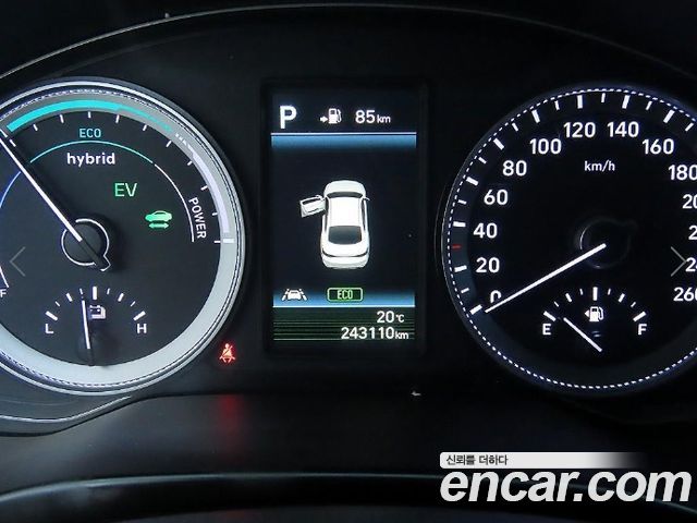 Hyundai Grandeur 2018 — photo 9