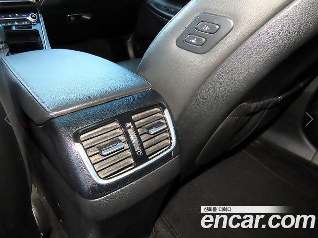 Hyundai Grandeur 2018 — photo 16