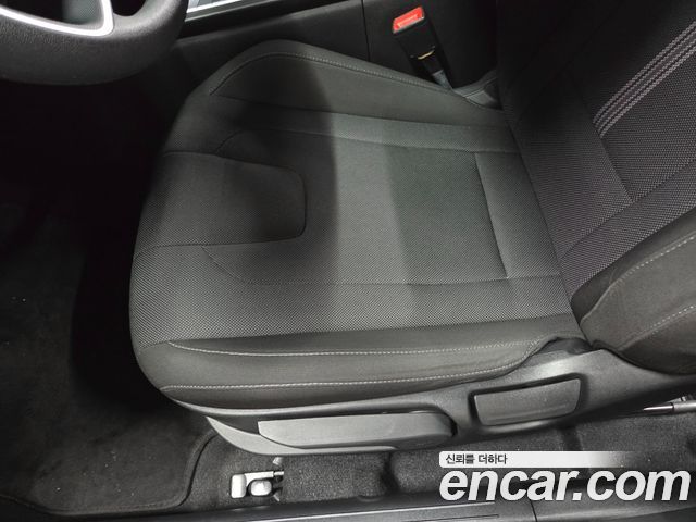 Hyundai AVANTE 2021 — photo 10