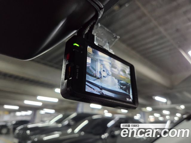 Hyundai AVANTE 2021 — photo 11