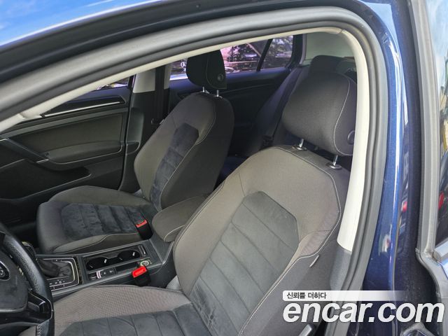Volkswagen Golf 2015 — photo 10