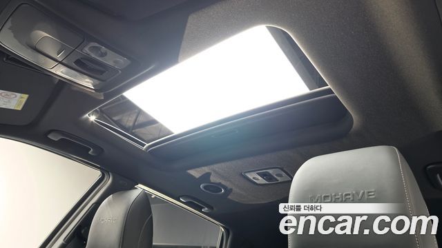Kia Mohave 2023 — photo 16