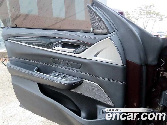 BMW Gran Turismo 2020 — photo 11
