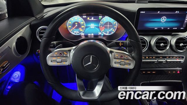 Mercedes-Benz C-Class 2023 — photo 6