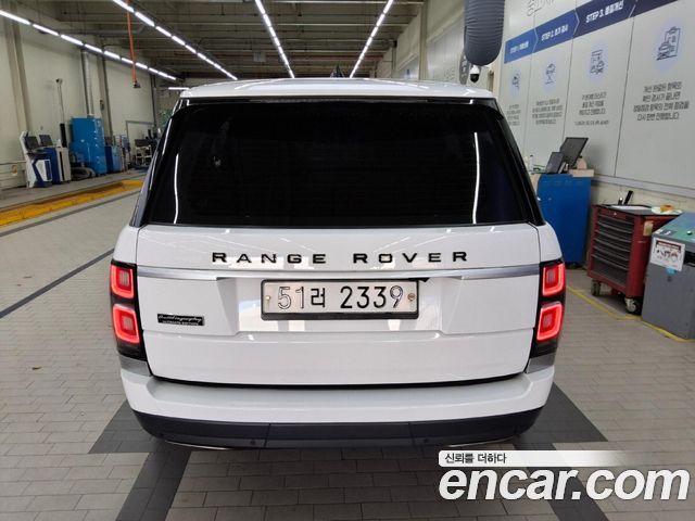 Land Rover Range Rover 2019 — photo 3