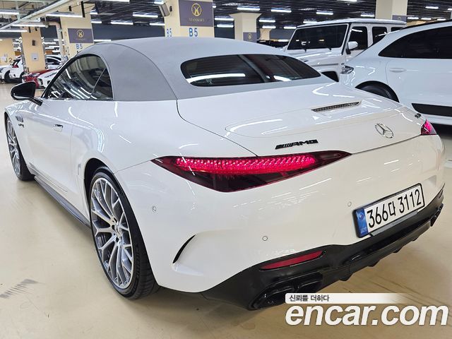 Mercedes-Benz SL-Class 2023 — photo 5