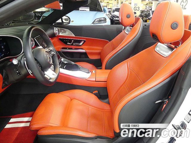 Mercedes-Benz SL-Class 2023 — photo 11