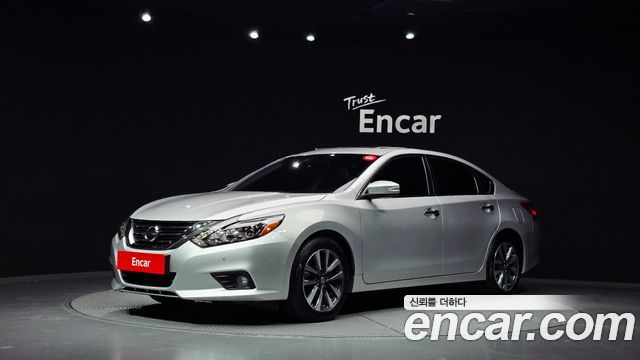 Nissan Altima 2017 — photo 1