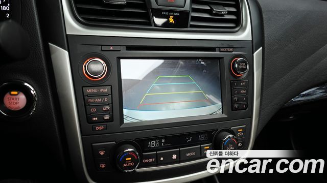 Nissan Altima 2017 — photo 16