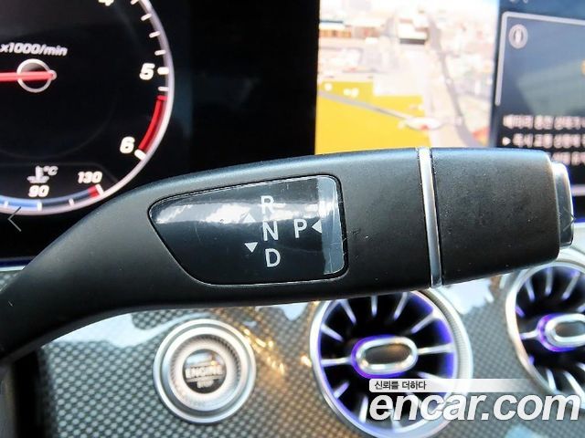 Mercedes-Benz CLS-Class 2019 — photo 11