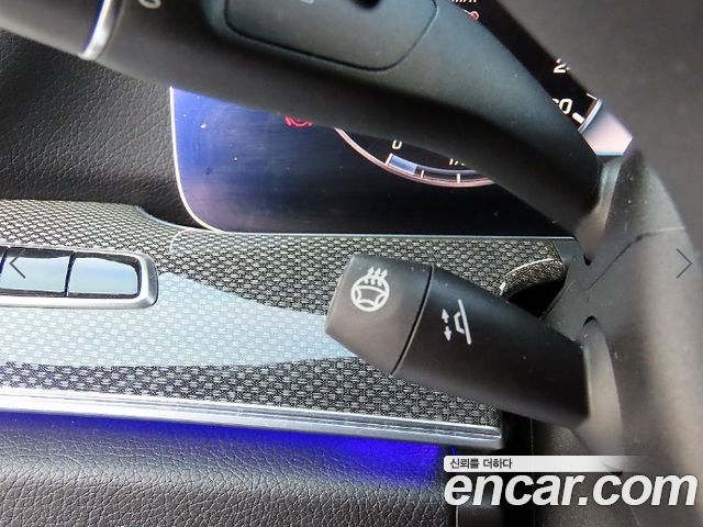 Mercedes-Benz CLS-Class 2019 — photo 12