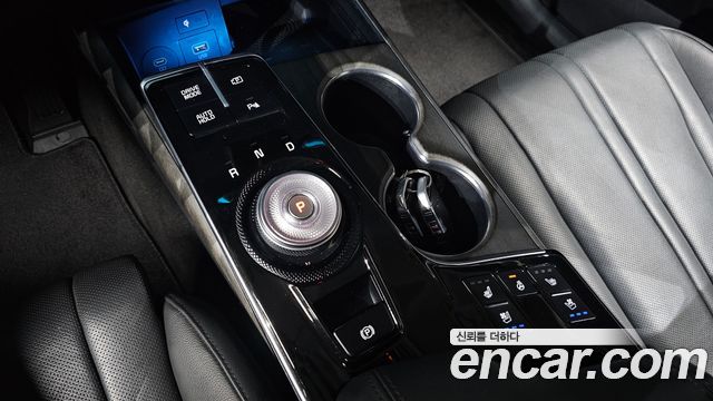Kia K8 2023 — photo 12