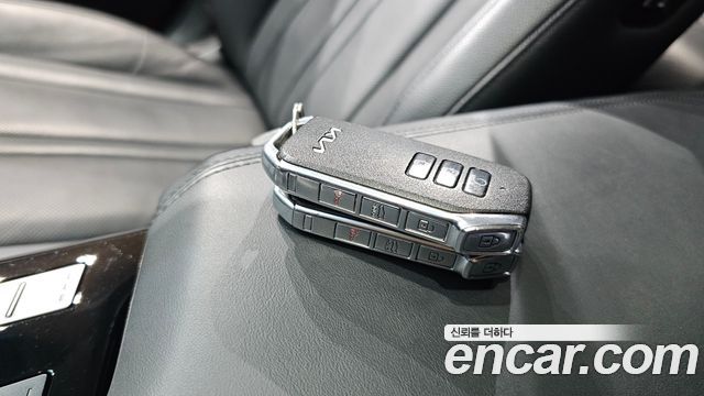 Kia K8 2023 — photo 22