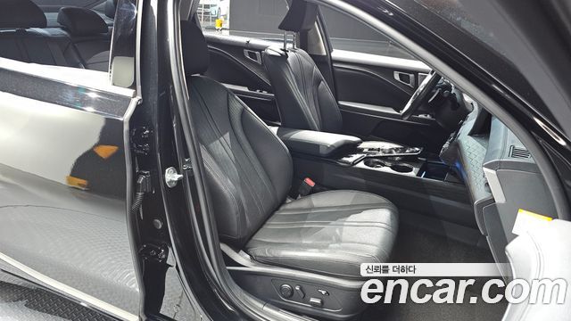 Kia K8 2023 — photo 16