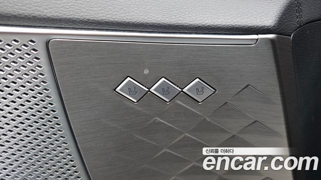 Kia K8 2023 — photo 35