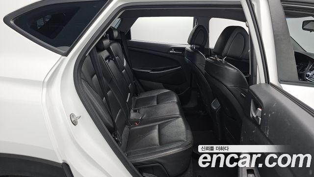 Hyundai Tucson 2018 — photo 16