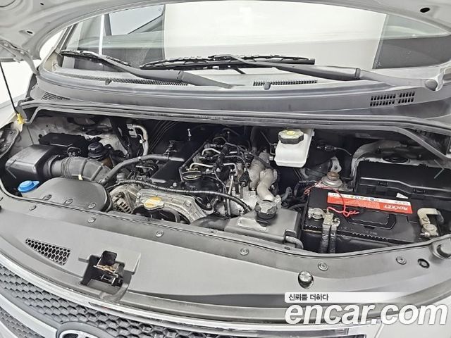 Hyundai Starex 2010 — photo 6