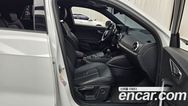 Audi Q2 2023 — photo 11