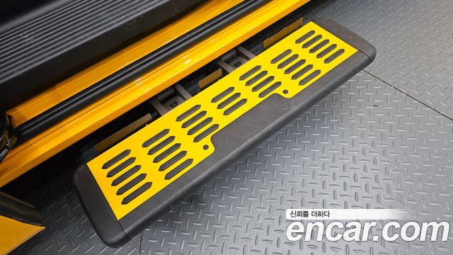 Hyundai Staria 2025 — photo 17