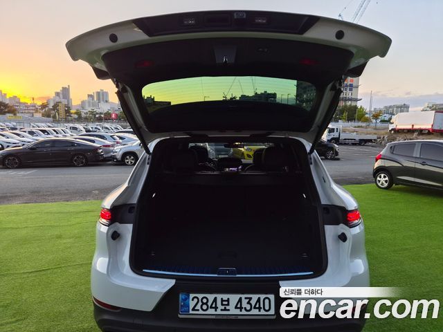 Porsche Cayenne 2024 — photo 6