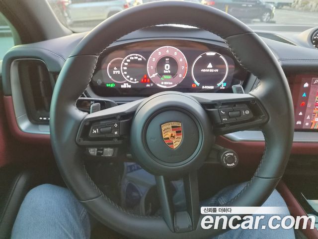 Porsche Cayenne 2024 — photo 10