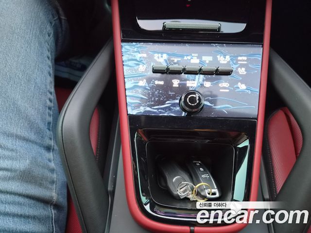 Porsche Cayenne 2024 — photo 16
