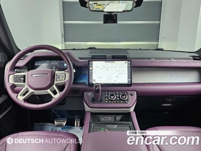 Land Rover Defender 2020 — photo 1