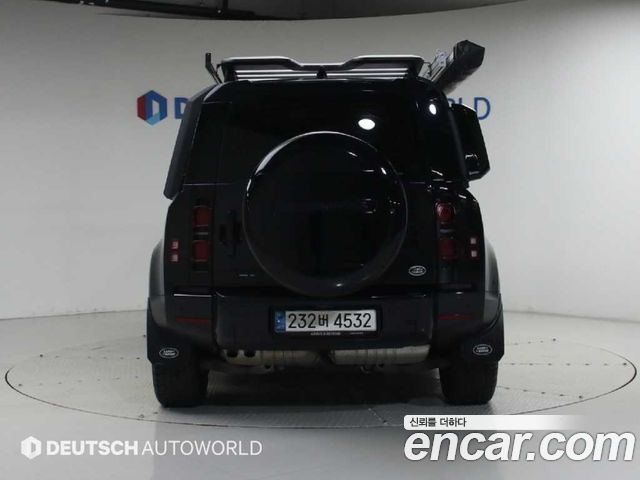 Land Rover Defender 2020 — photo 6