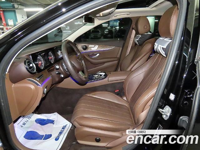 Mercedes-Benz E-Class 2017 — photo 6