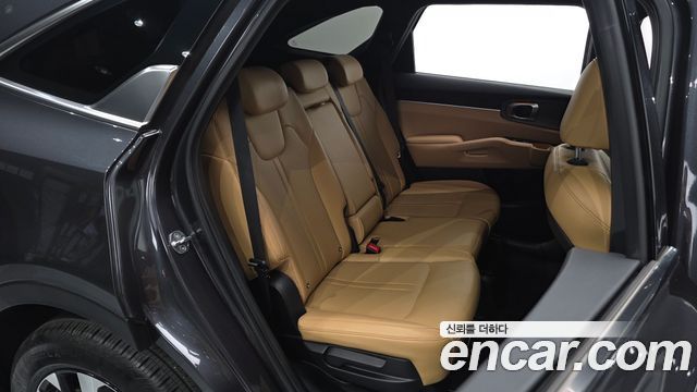 Kia Sorento 2021 — photo 18