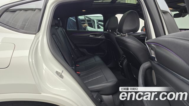 BMW X4 2025 — photo 17